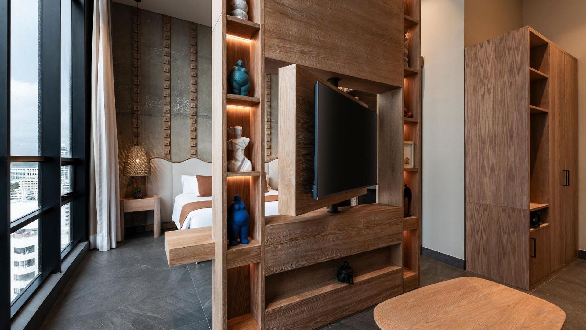 Oz Collection Hotel