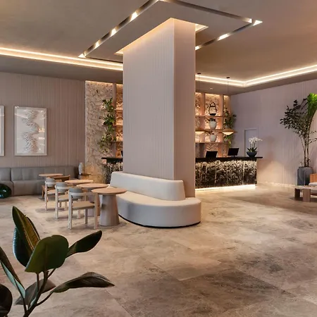 Hotel Oz Collection 4*