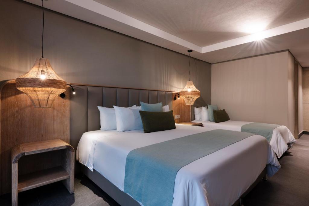 Oz Collection Hotel